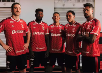 Flamengo lança novo terceiro uniforme para a temporada 2026; veja fotos