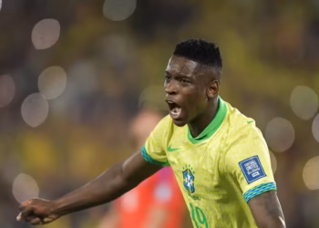 Luiz Henrique em ação pela seleção brasileira