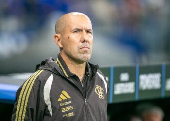 Leonardo Jardim durante Cruzeiro x Flamengo pela Libertadores