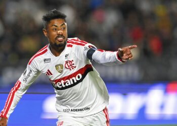 Bruno Henrique em Independiente del Valle x Flamengo pela Libertadores